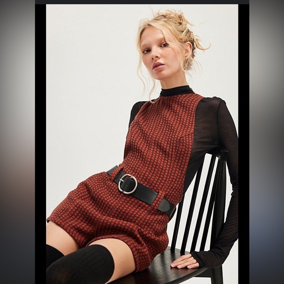 Chic Red plaid Free People Mod Mini Romper in Red / belt loops fall boho revolve - Picture 1 of 10